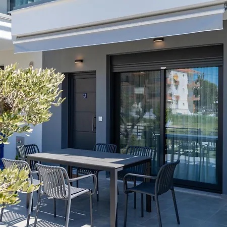 Athina Residential Complex דירה Ofrínion