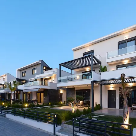 Athina Residential Complex דירה